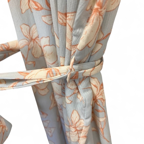 Gilli Pale Blue Floral Pattern Sleeveless Dress with Belt Accent Size Medium - Picture 3 of 12